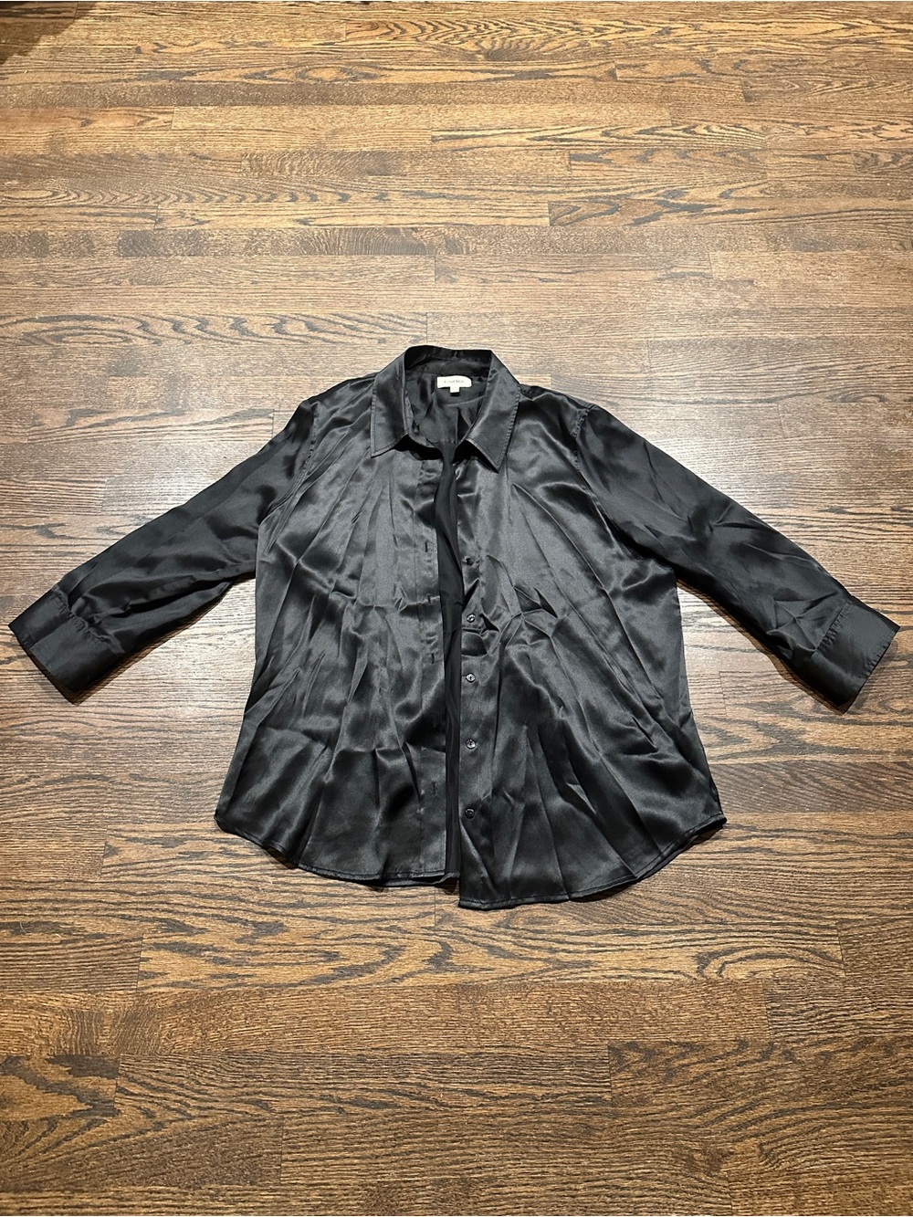 L'AGENCE Dani Silk Blouse - 100% Silk Relaxed Black Button-Down Blouse